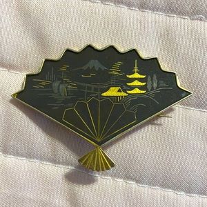 Vintage Japan gold & black fan pin with pastoral pagoda scene